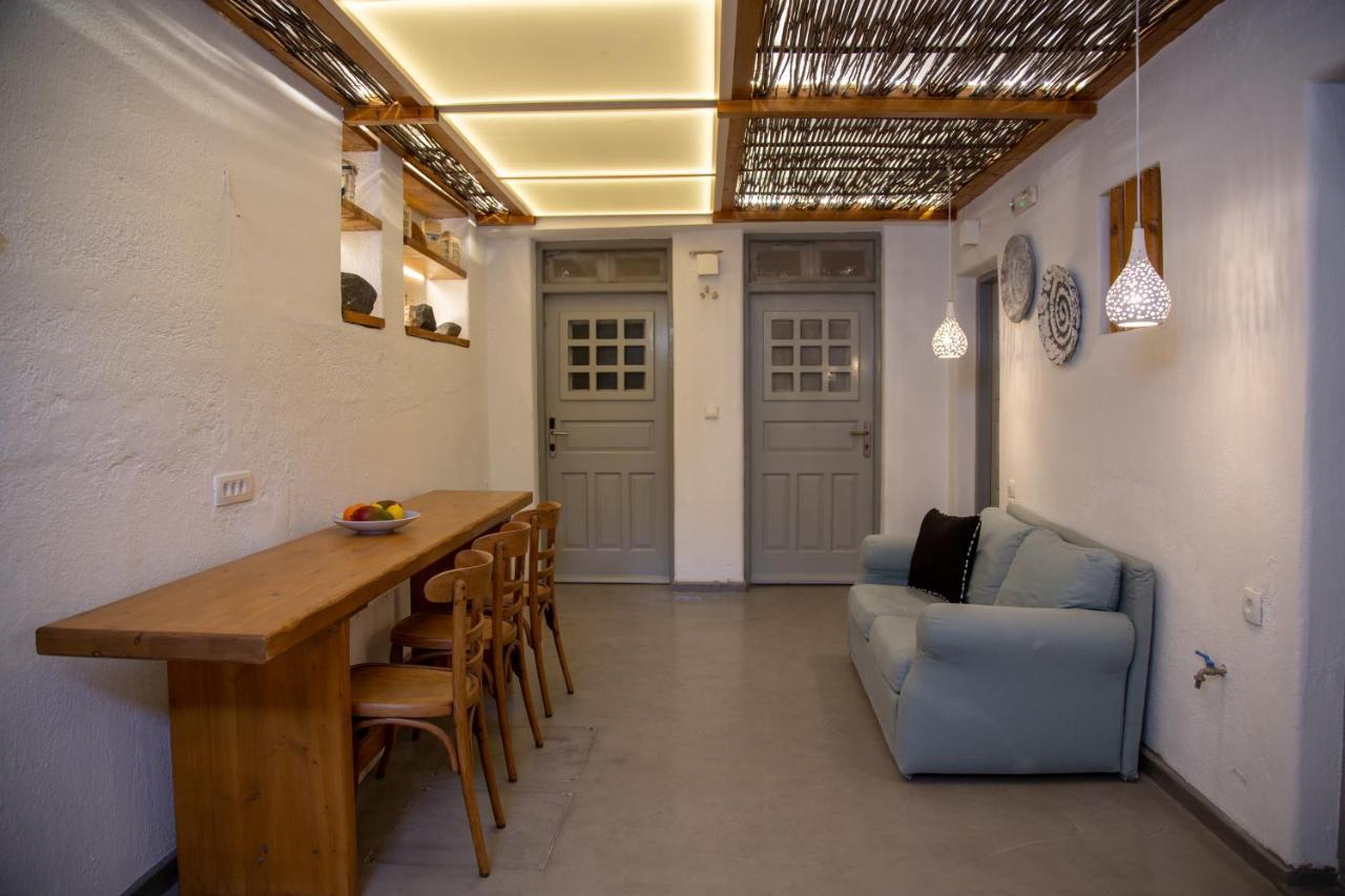 Glykeria Mini Aparthotel Perivolos (Santorini)