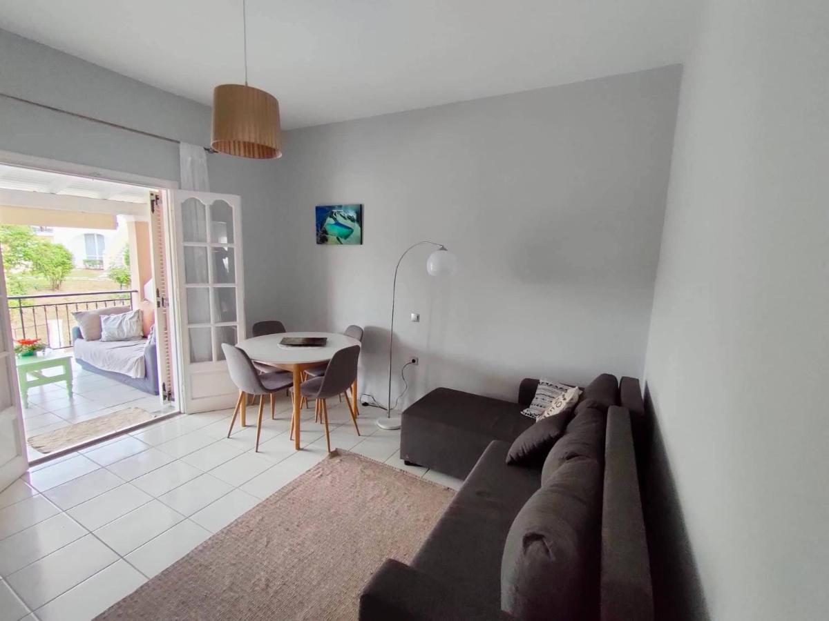 Asprokavos And Apartment *