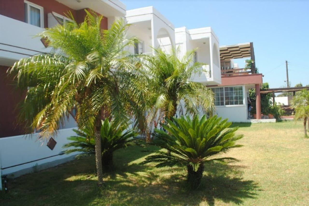 Summer Dream 3* Theologos (Rhodes)