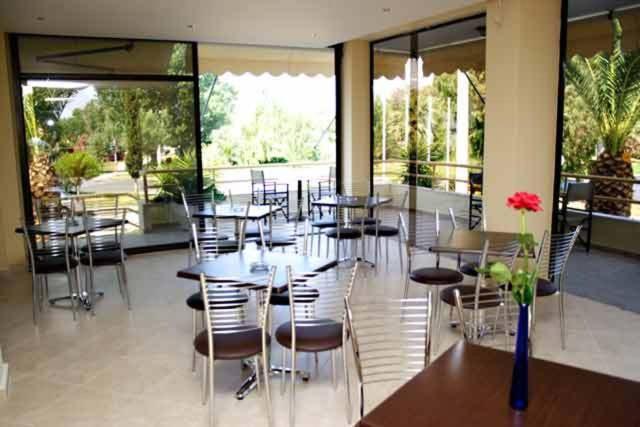 Minavra Athens