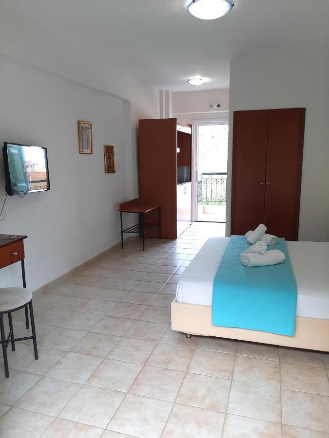 Loxandra Aparthotel 3*