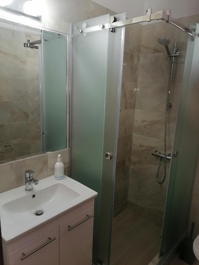 Porto Almira Beachfront Apartrments Apartment *