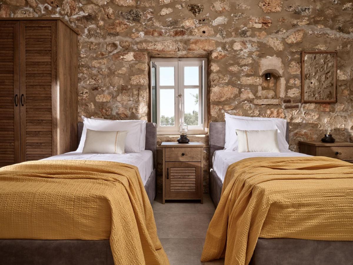 Dounias Village - Traditional Architecture & Modern Luxury Korithion