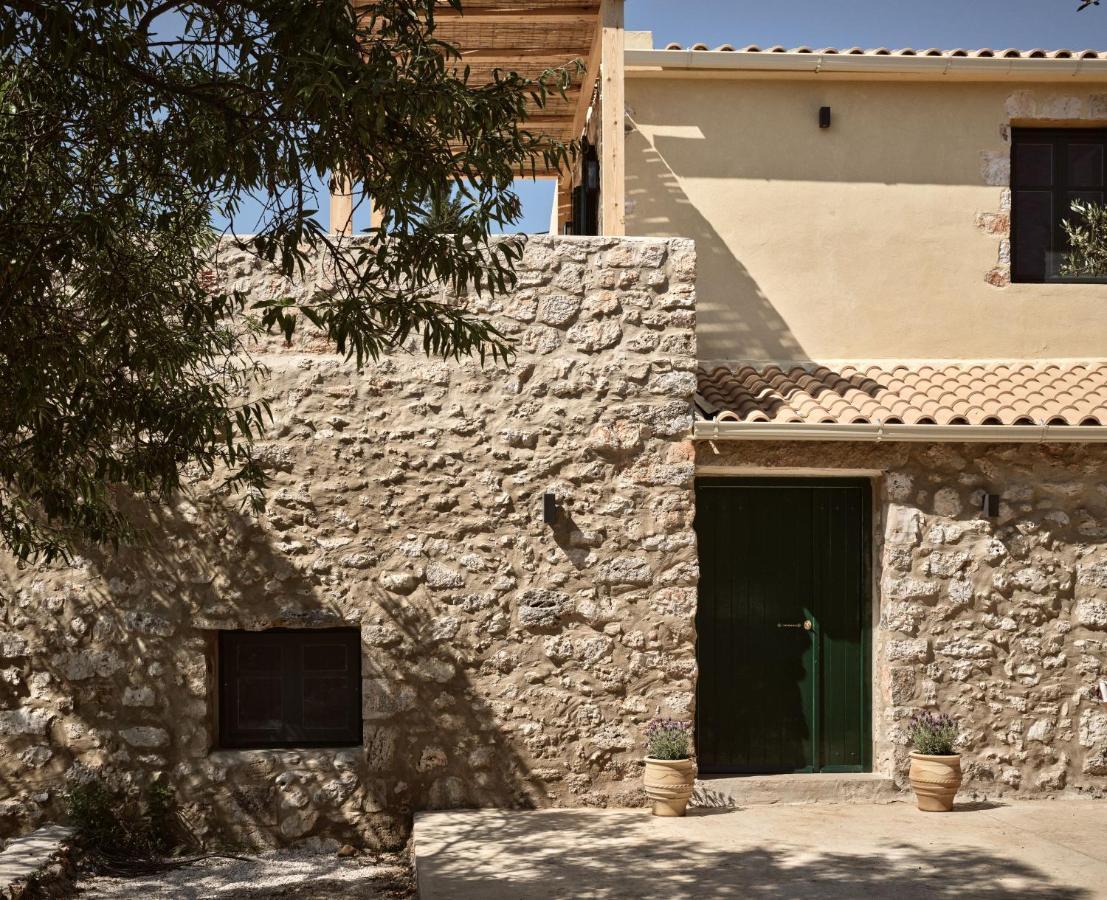 Holiday home Dounias Village - Traditional Architecture & Modern Luxury *
