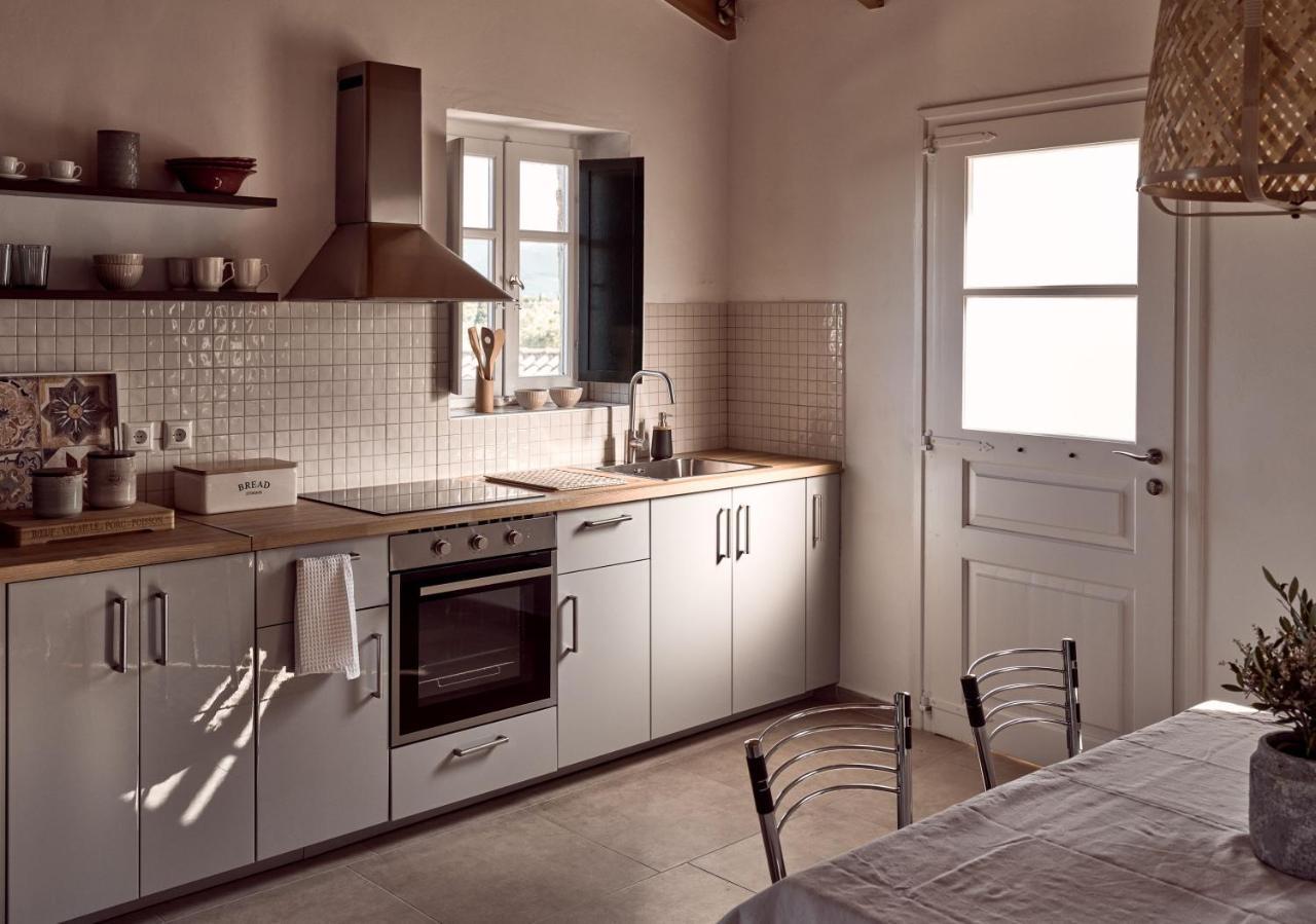 Dounias Village - Traditional Architecture & Modern Luxury Korithion