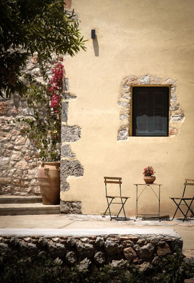 Dounias Village - Traditional Architecture & Modern Luxury Korithion