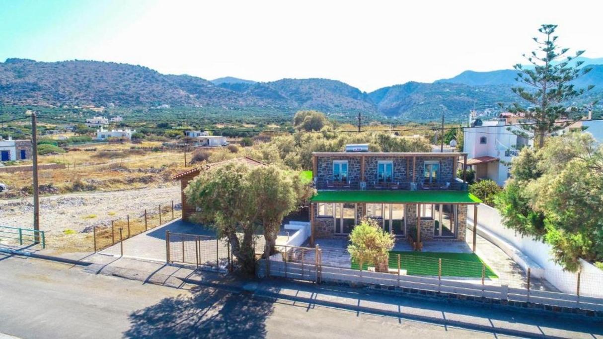 Apartment Terrazeus - Stone House Beachfront 3 Milatos