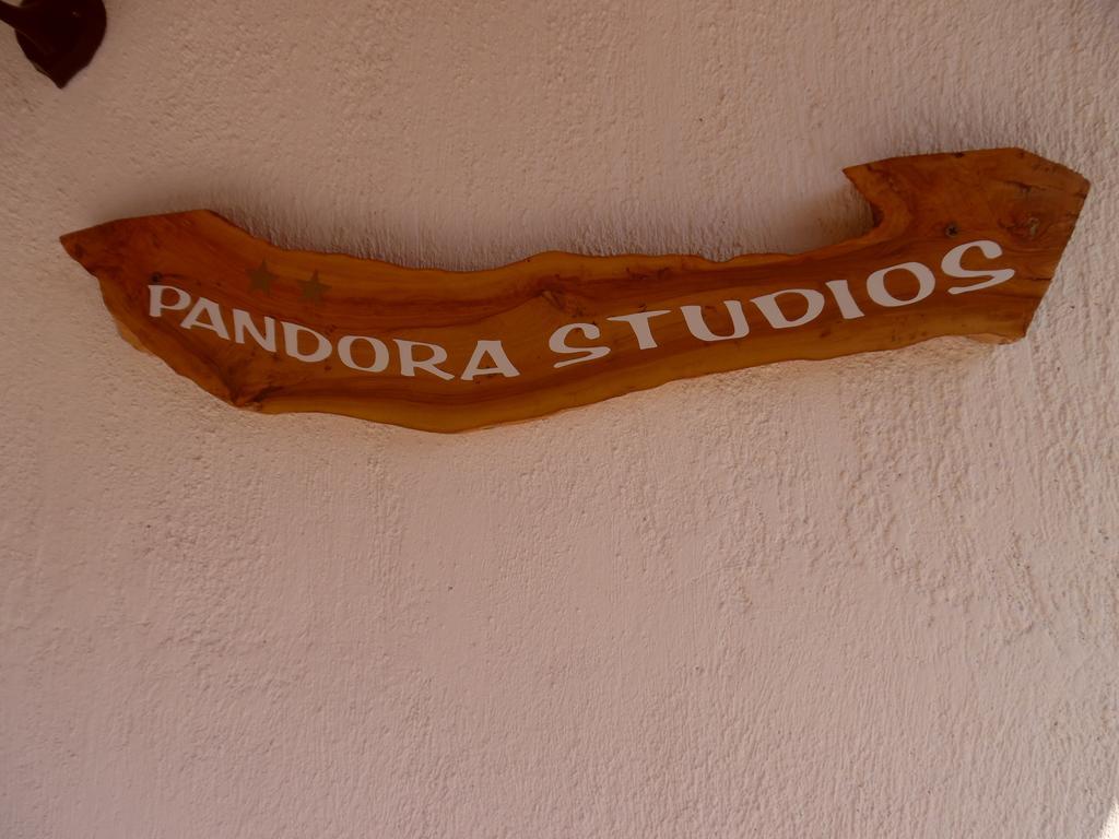 Pansion Pandora Apartment