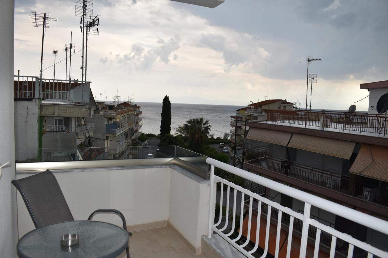 Sea View Luxury In Nea Kallikratia. Apartment