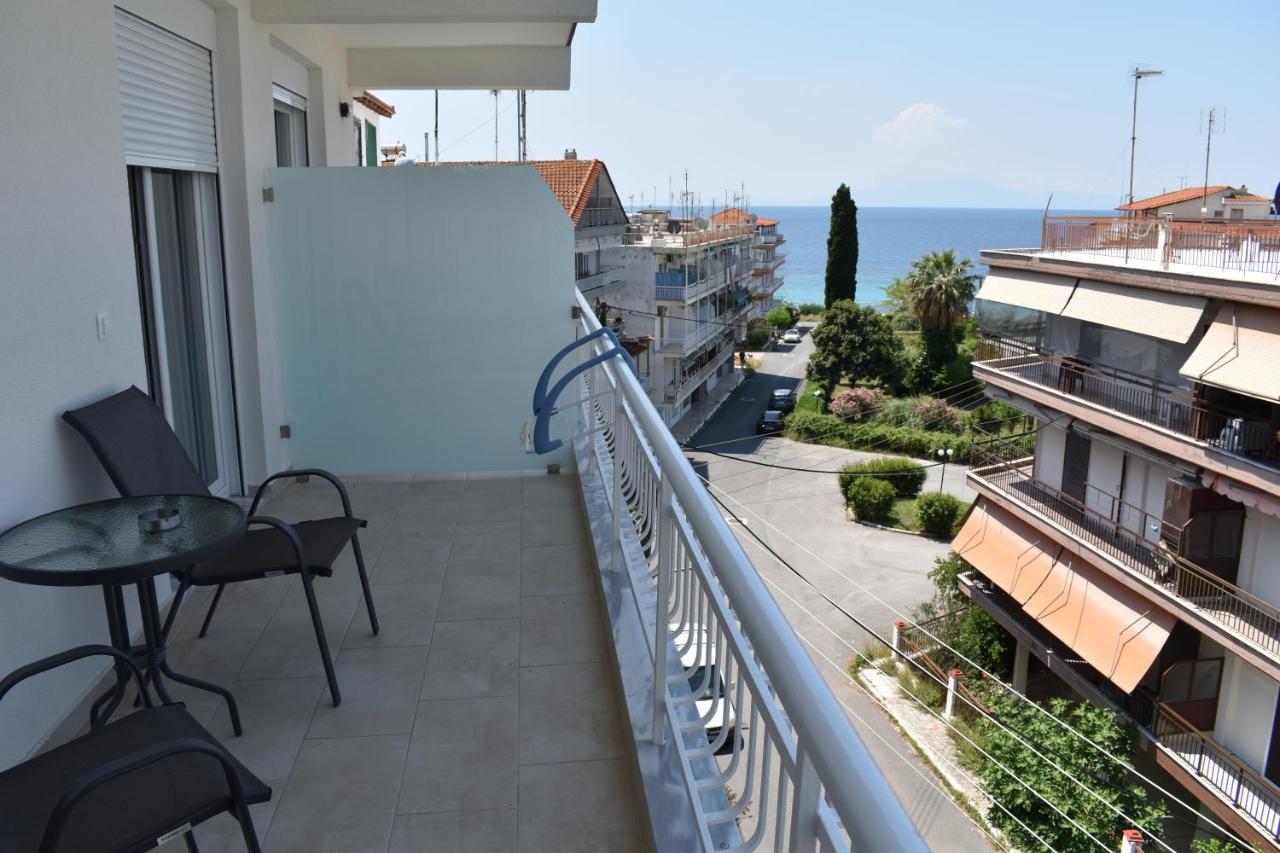 Apartment Sea View Luxury In Nea Kallikratia. Nea Kallikrateia