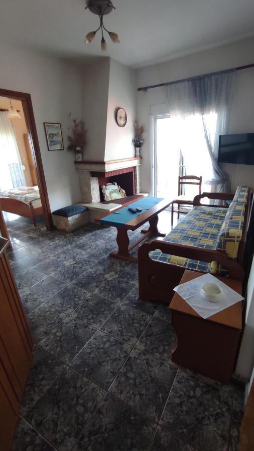 Aparthotel Peristerianos *