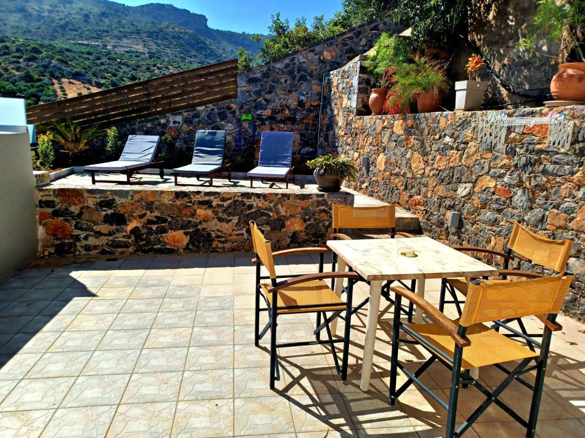 Kavousanos *