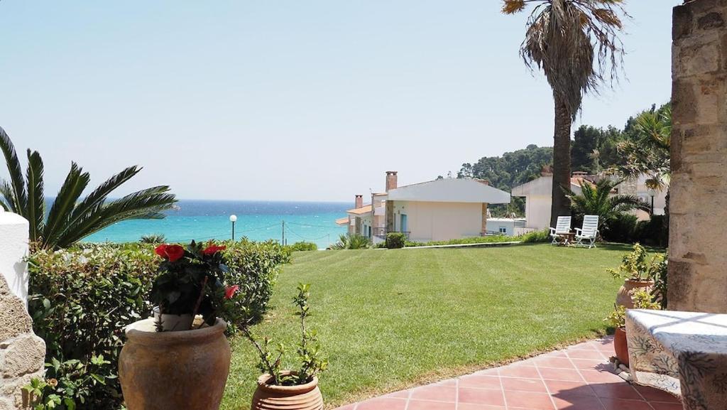 Yades Elegant 2 Minutes Away From The Holiday home Kallithea (Chalkidiki)