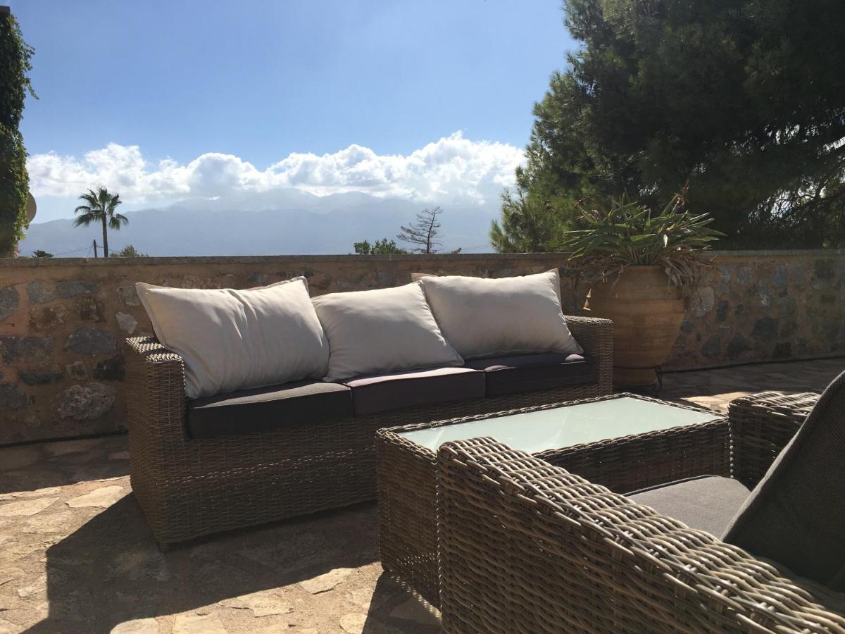 Magdalena Villa