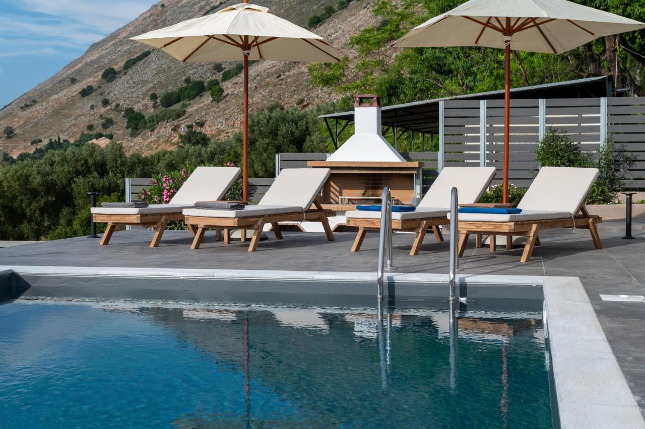 Athina Villa