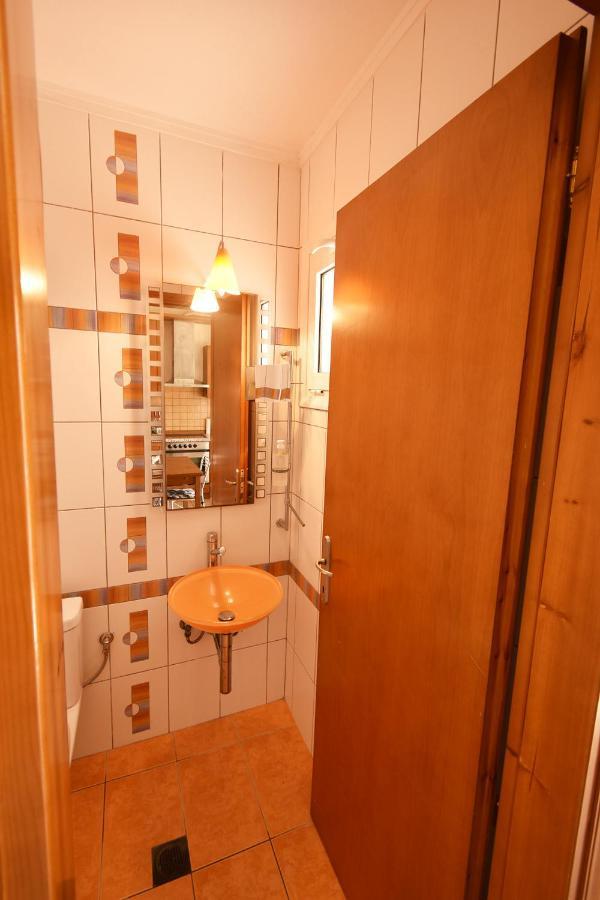 Nena Sea Side Maisonette, *