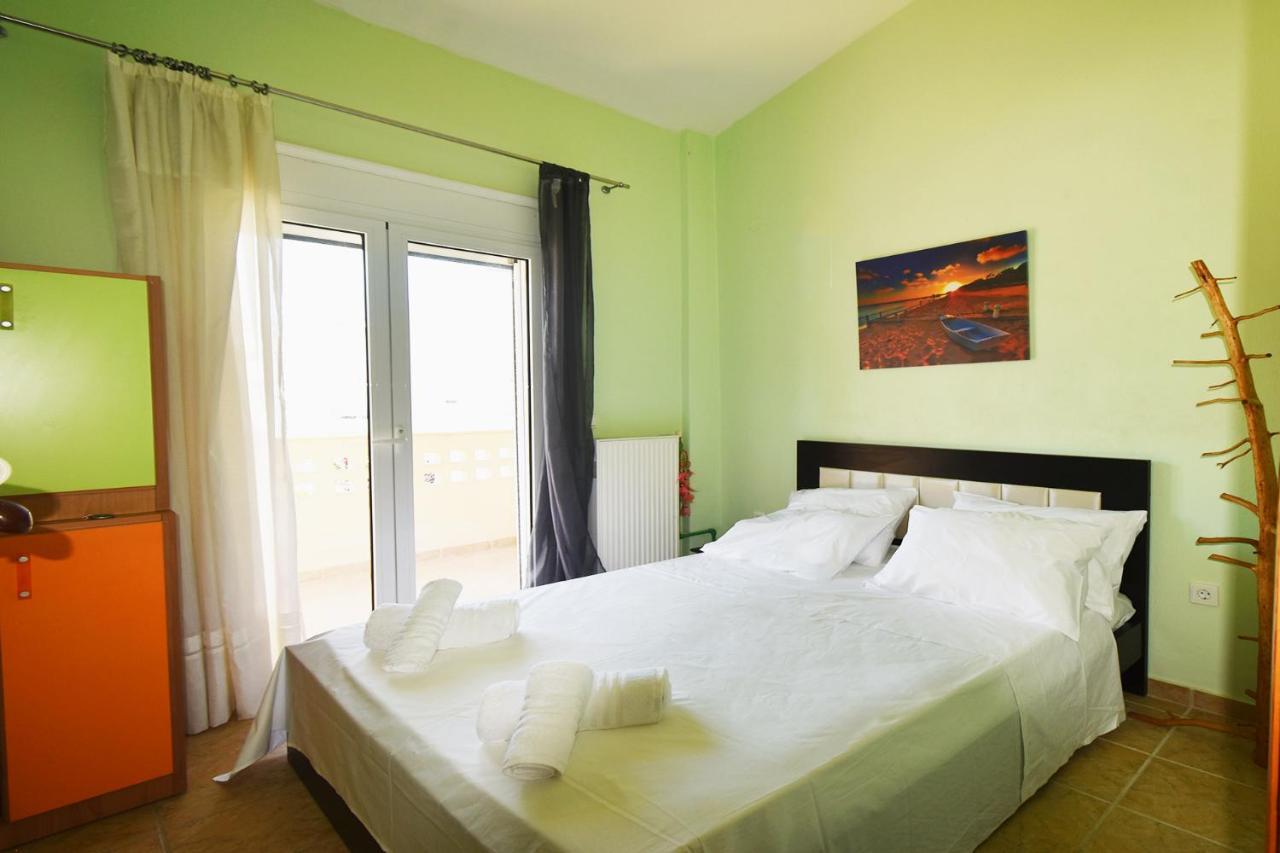 Nena Sea Side Maisonette, Holiday home *