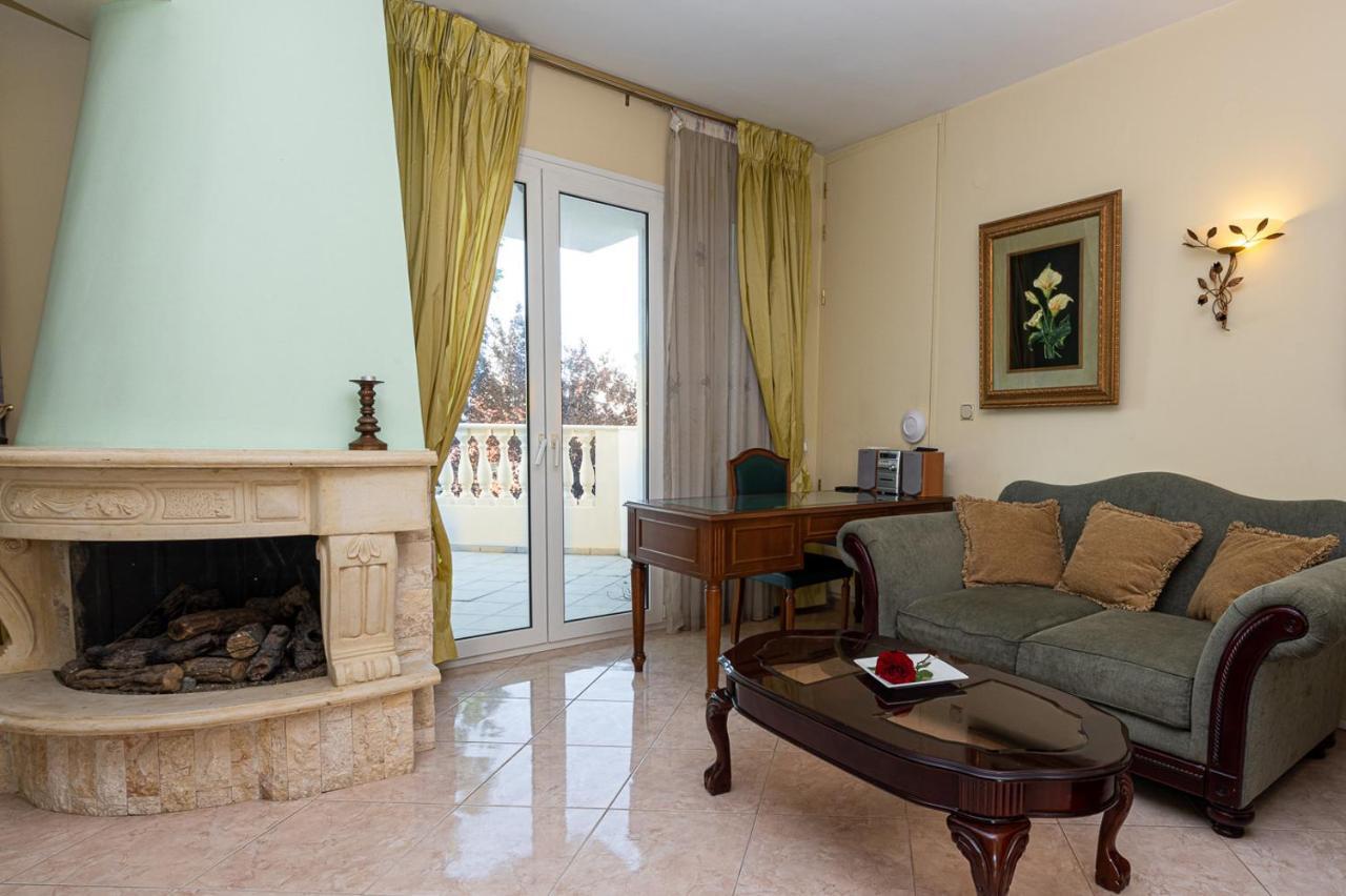 Hotel Vergis Epavlis 5*