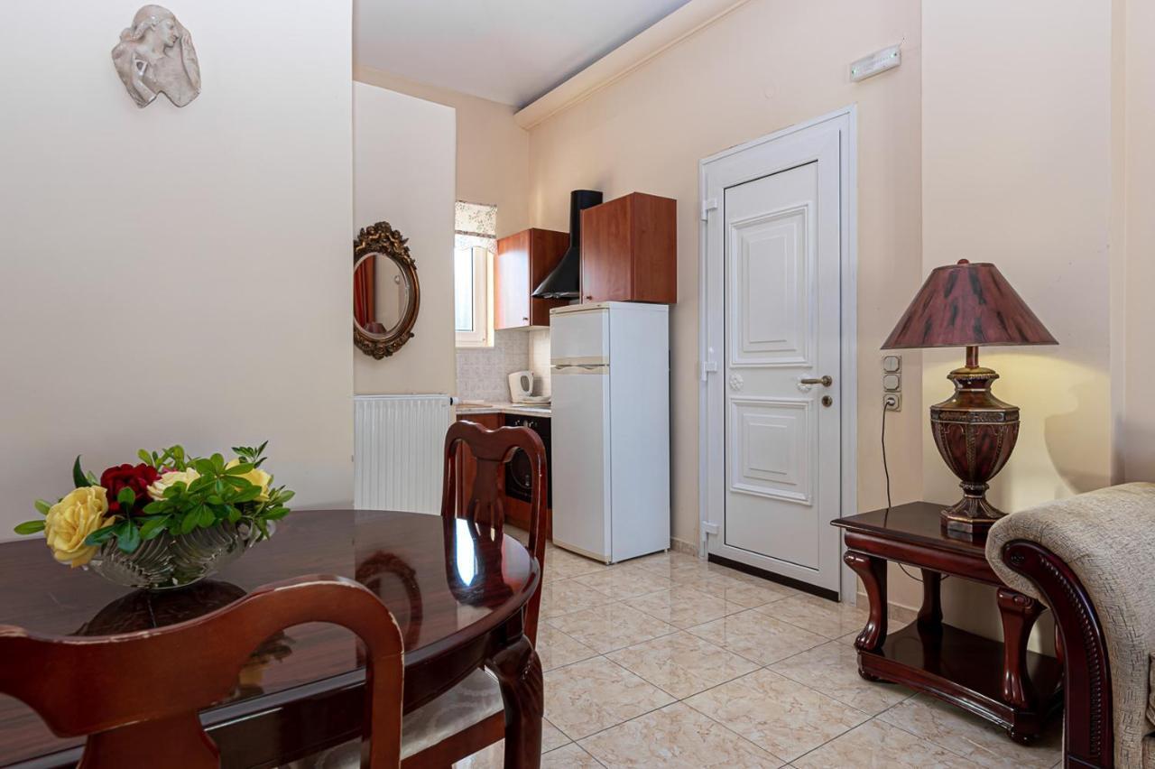 Vergis Epavlis 5*