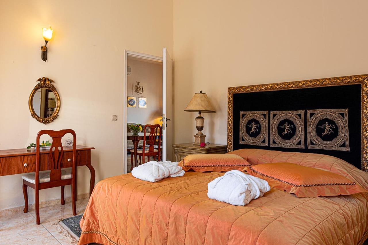 Hotel Vergis Epavlis