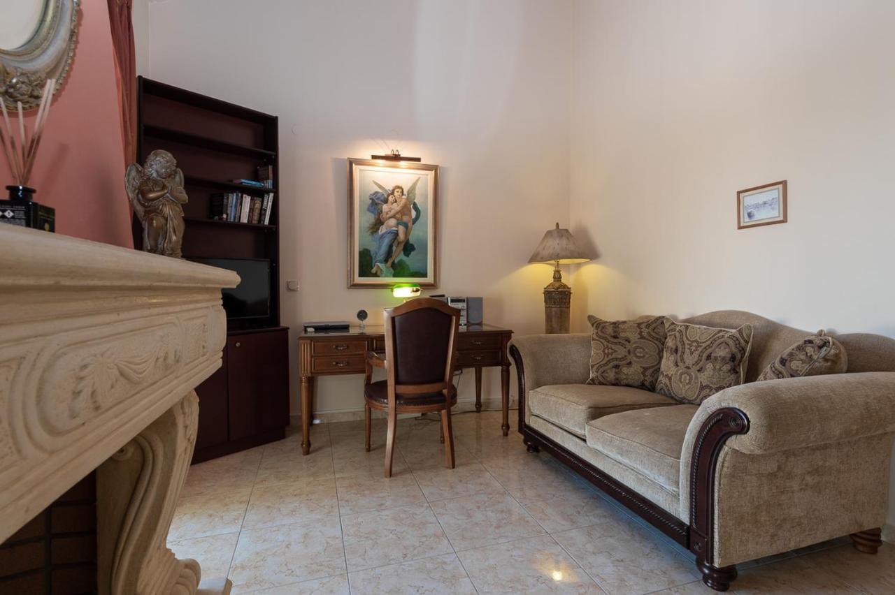 Vergis Epavlis 5* Agios Myronas