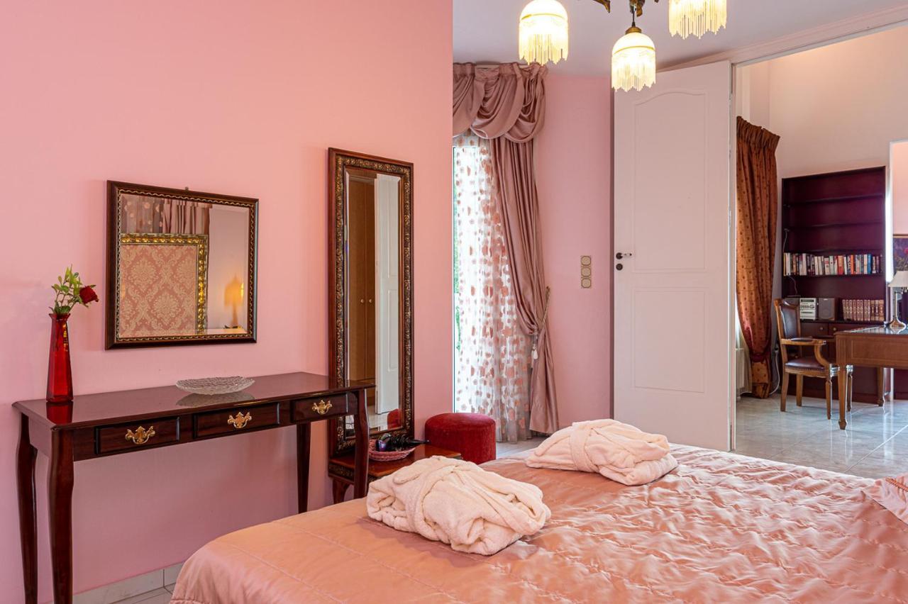 Hotel Vergis Epavlis 5*