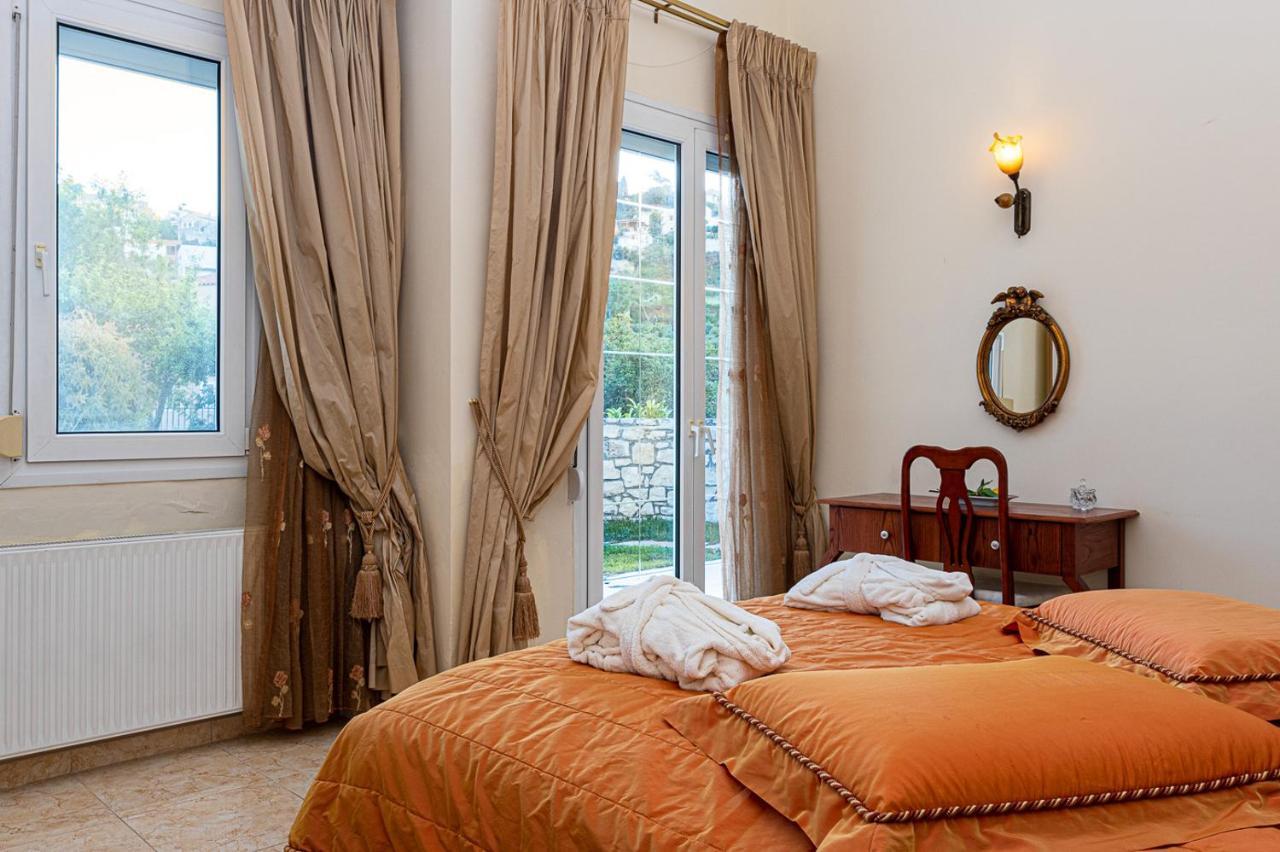 Hotel Vergis Epavlis