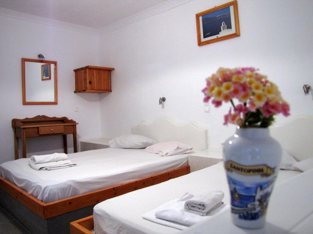 Hotel Perissa