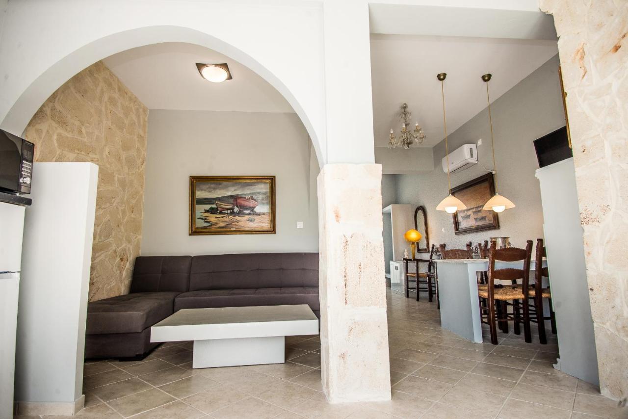 Aparthotel Xenia Ionis Luxury