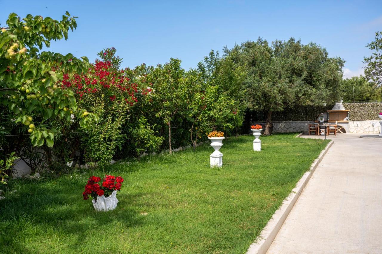 Villa Five Stars