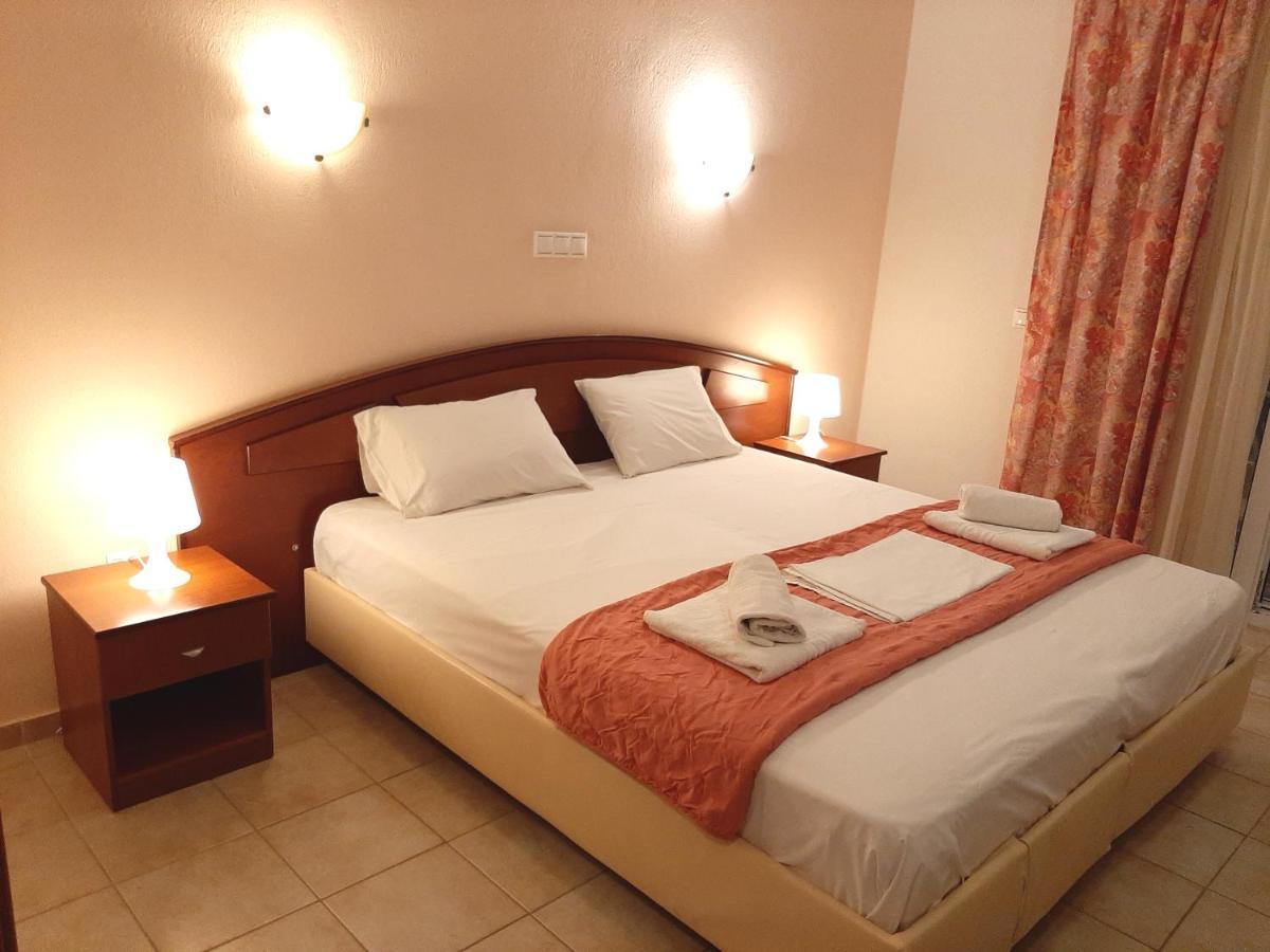 Loxandra Aparthotel 3*
