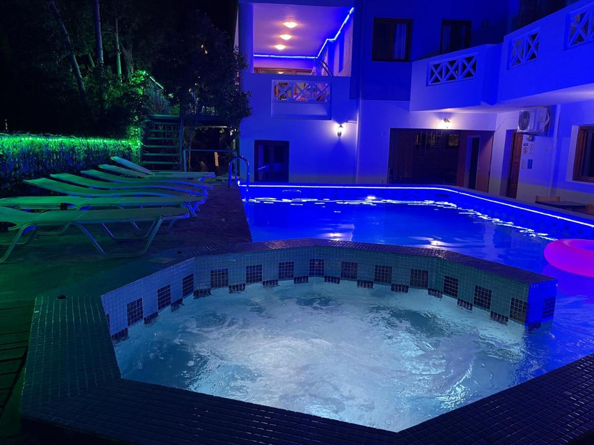 Romantica Aparthotel Hersonissos (Crete)