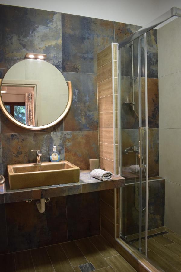 House Evristhenis 2 Toroni