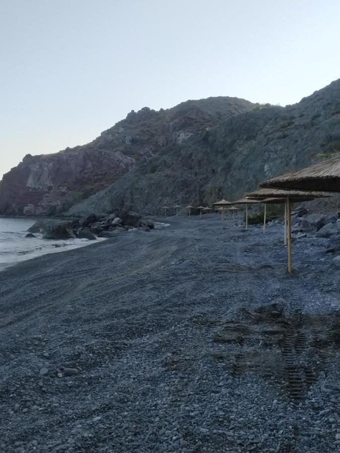 Sfinias