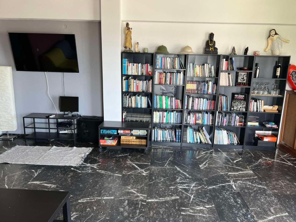 Apartment Alimos Marina Huge 3bd