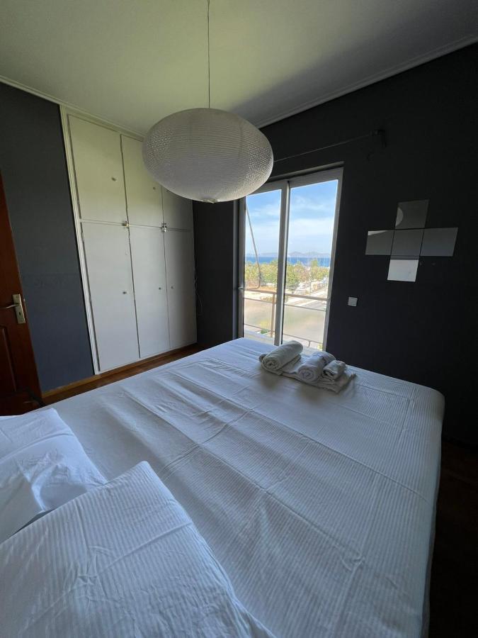 Alimos Marina Huge 3bd Athens