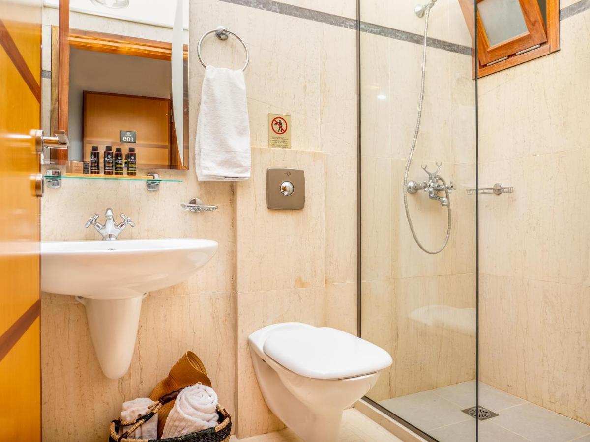 Aparthotel Alikes & 4*