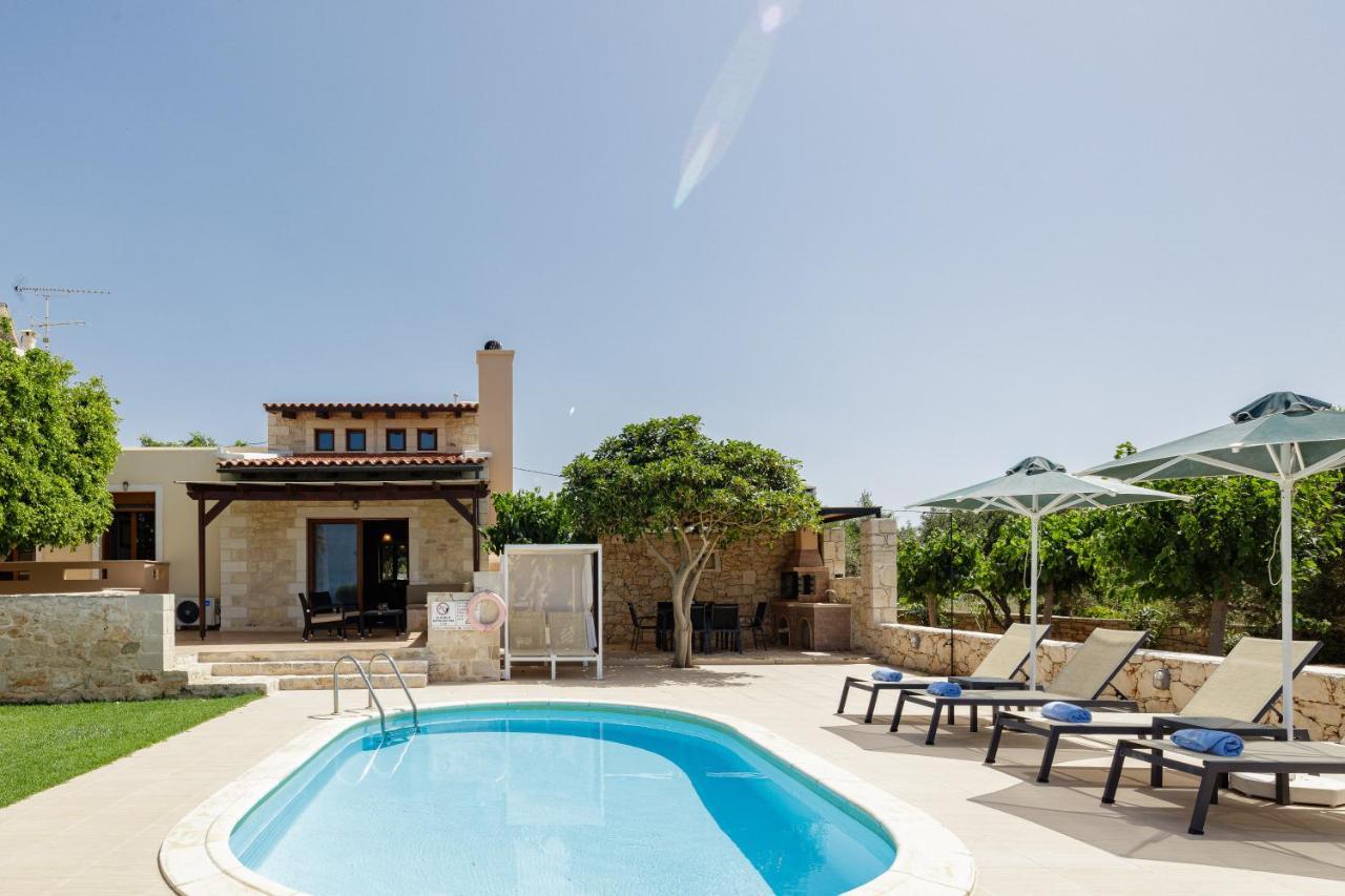 Villa - Private Pools & Seaview - 500m From *