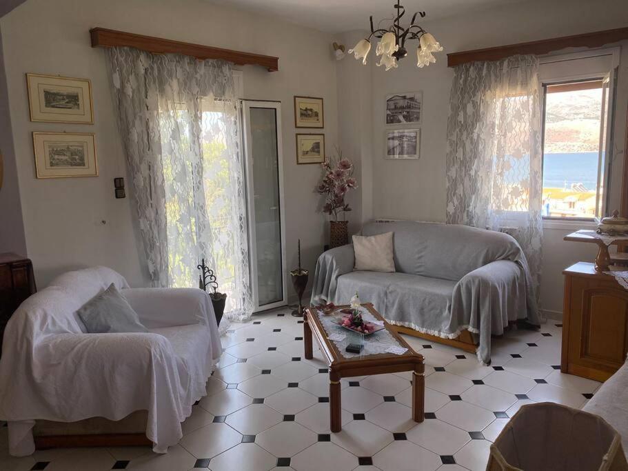 Lydia's Apartment *