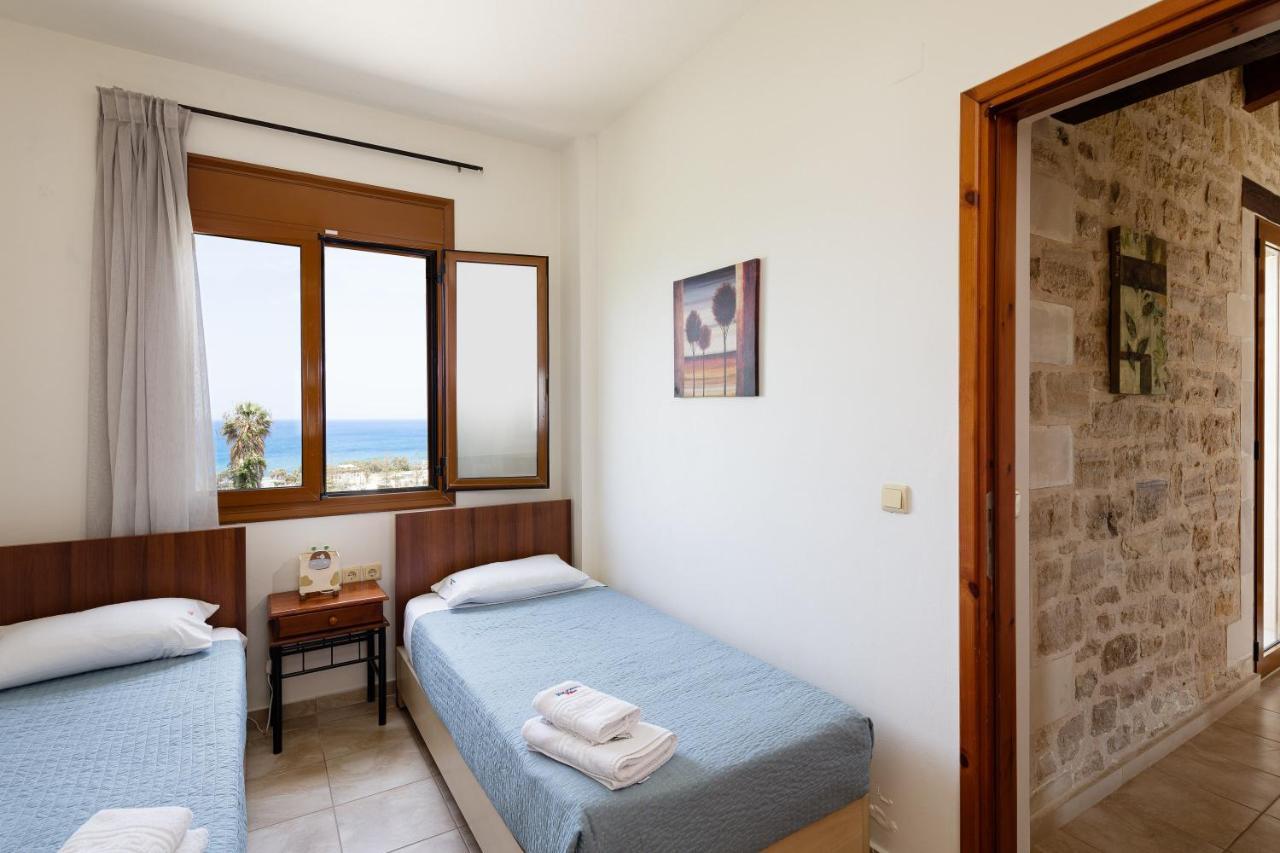 Villa - Private Pools & Seaview - 500m From