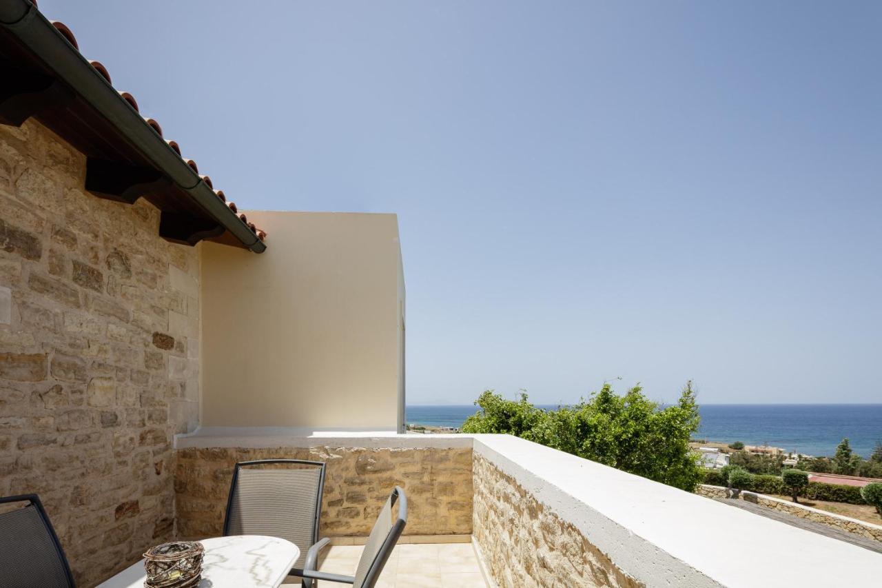 Villa - Private Pools & Seaview - 500m From *