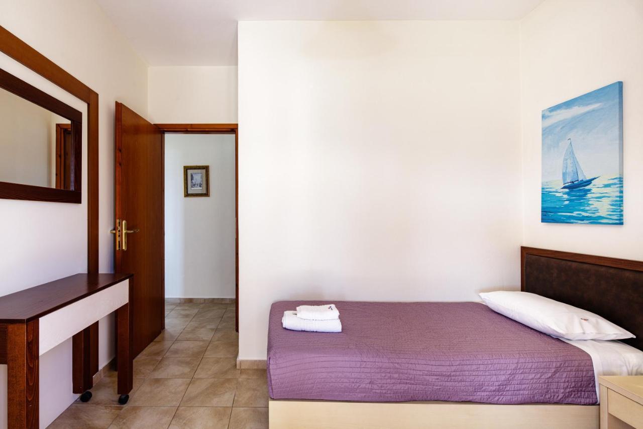 Villa - Private Pools & Seaview - 500m From Stavromenos