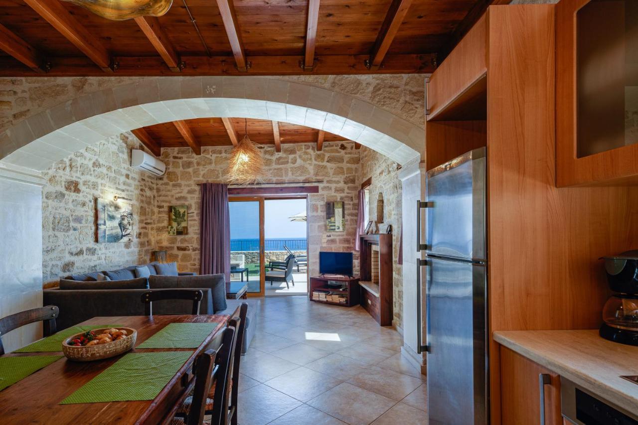Villa - Private Pools & Seaview - 500m From Stavromenos