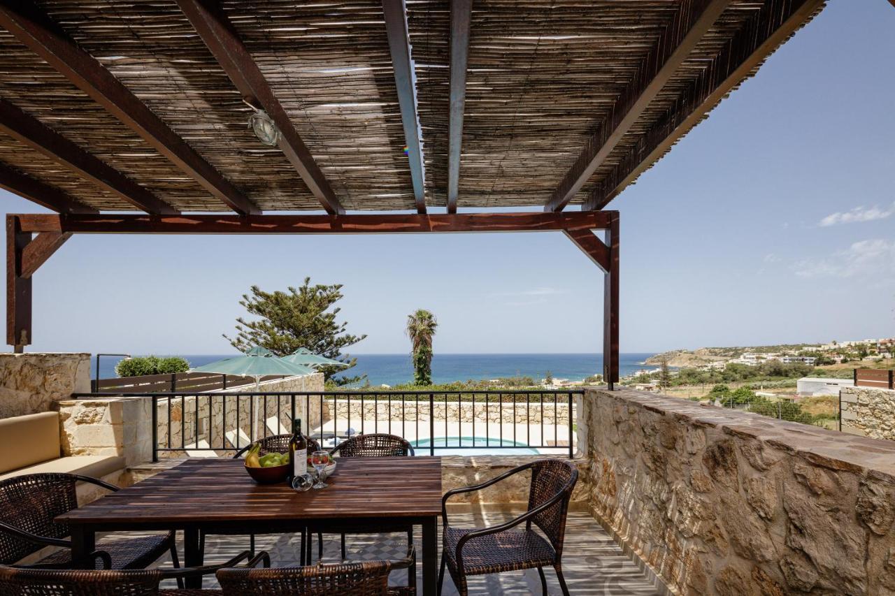 - Private Pools & Seaview - 500m From * Stavromenos