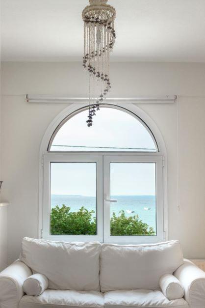 Nikogroup By The Sea 3 *