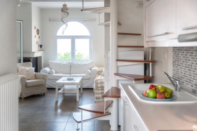 Nikogroup By The Sea 3 Holiday home Polychrono