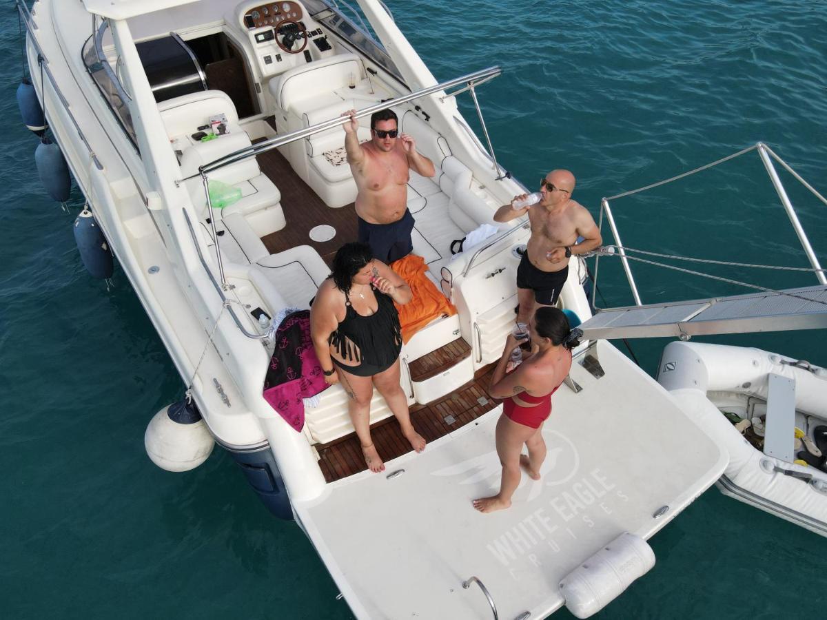 White Eagle Cruises Sani Botel Sani (Chalkidiki)