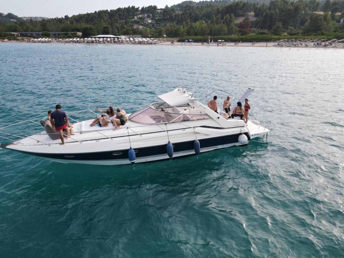 White Eagle Cruises Sani * Sani (Chalkidiki)
