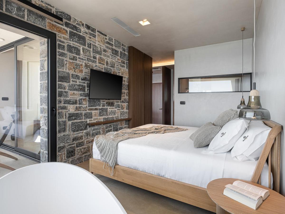 Apartment Brand New Luxury Seannamon Suites, Amazing Seaview