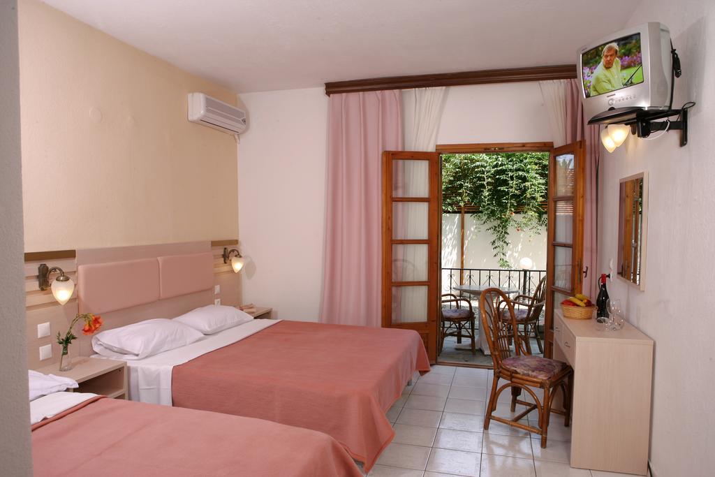 Calypso Hotel